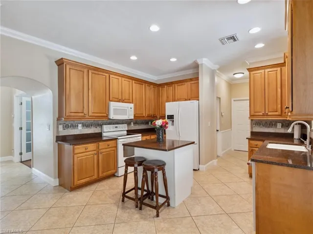 15459 Briarcrest Cir, Fort Myers, Florida 33912