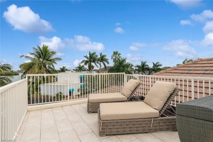 Upper Sun Deck with views of Collier Bay.