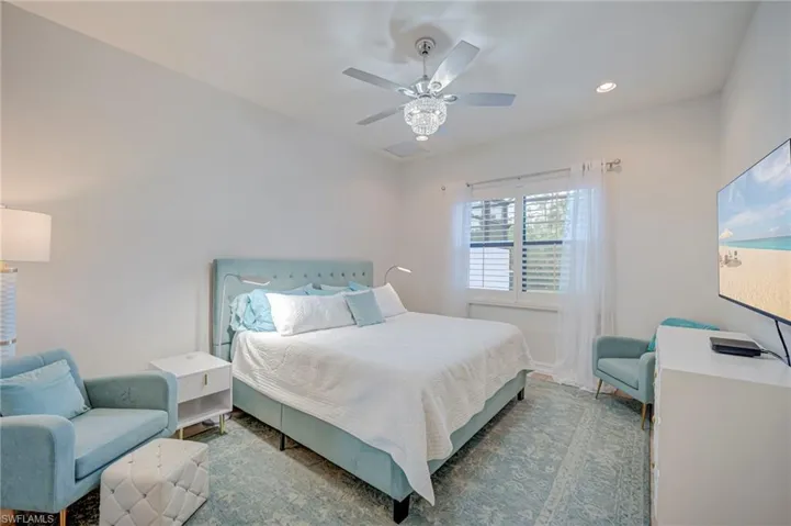 11096  Esteban  DR, Fort Myers, FL 33912