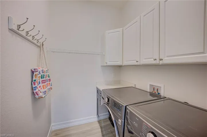 11096  Esteban  DR, Fort Myers, FL 33912