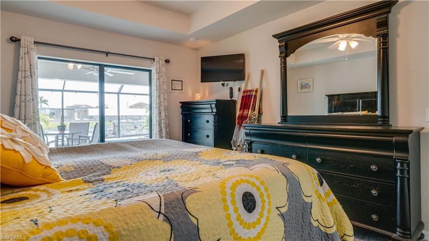 Master bedroom has a ton of natural light!