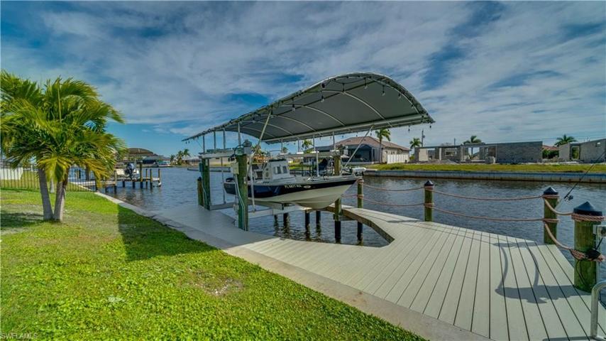Trex Deck Captain's Walk with Covered/Canopy 10K Boat lift.
