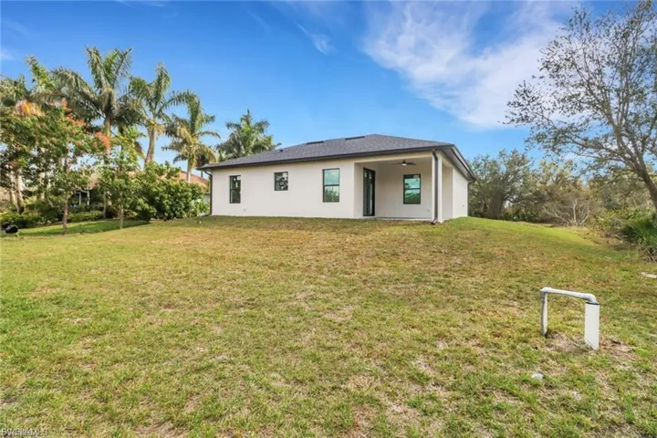 2504  62nd W ST, Lehigh Acres, FL 33971