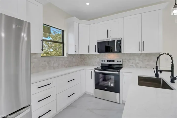2504  62nd W ST, Lehigh Acres, FL 33971