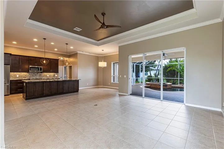 2529 Sw 23rd Pl, Cape Coral, Florida 33914