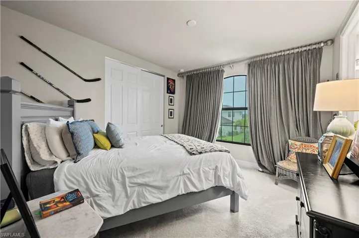 Upstairs bedroom 1