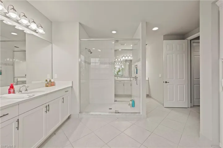Master shower