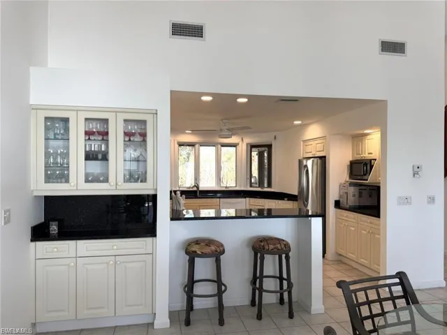 484  Gulf Bend  DR, Captiva, FL 33924