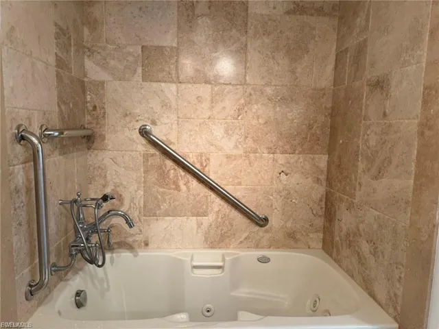 484  Gulf Bend  DR, Captiva, FL 33924