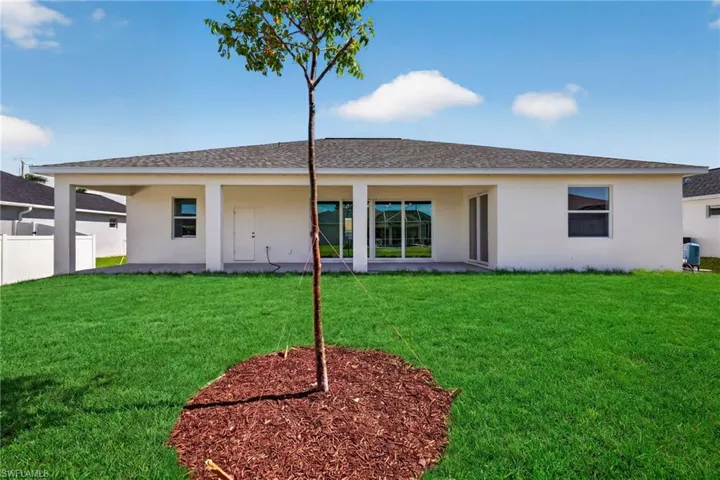 1208 Nw 19th St, Cape Coral, Florida 33993