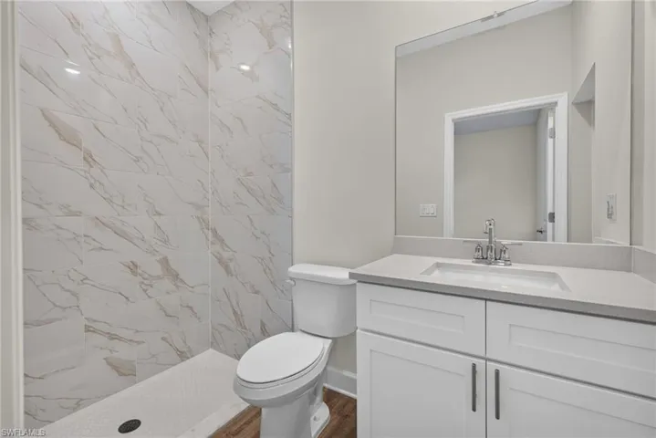 1208 Nw 19th St, Cape Coral, Florida 33993