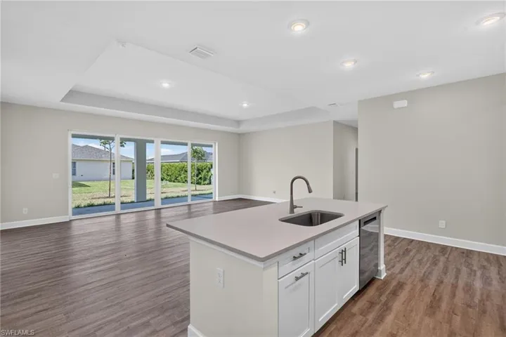 1208 Nw 19th St, Cape Coral, Florida 33993