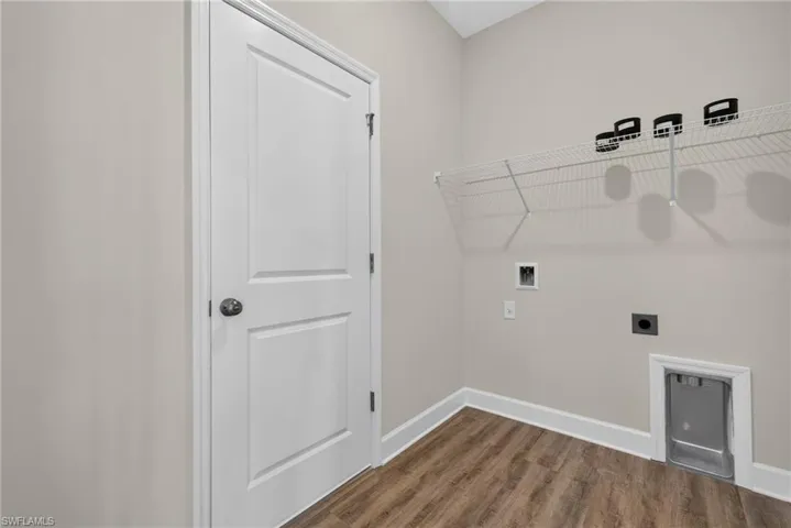 1208 Nw 19th St, Cape Coral, Florida 33993