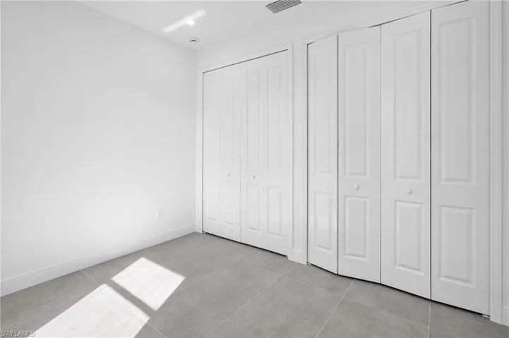 4393  32nd SE AVE, Naples, FL 34117
