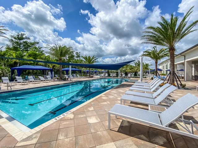 12053  Mimosa  ST, Naples, FL 34120