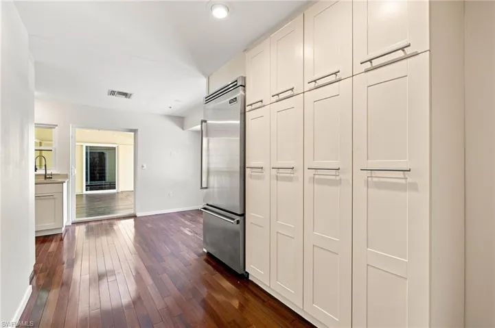 64 Pebble Beach Blvd, Naples, Florida 34113