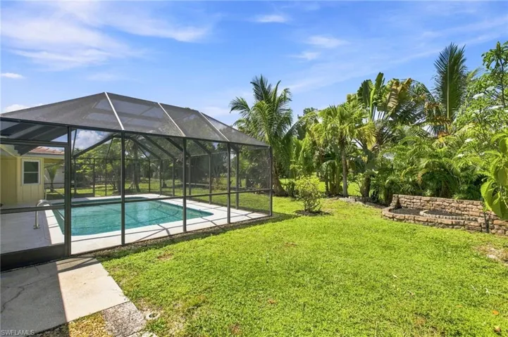 64 Pebble Beach Blvd, Naples, Florida 34113