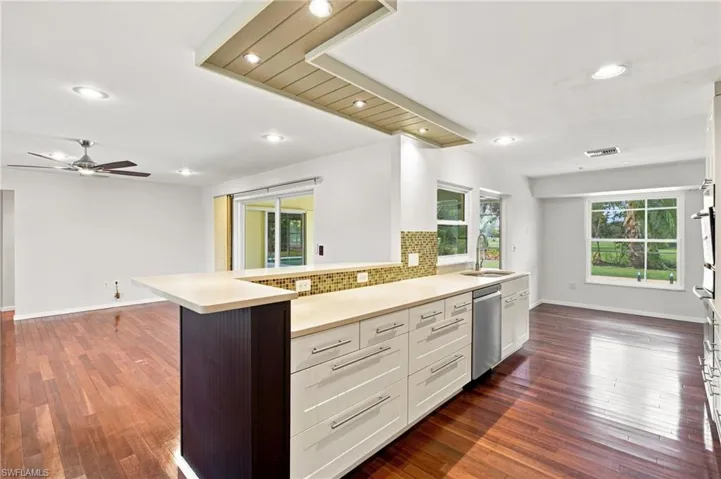 64 Pebble Beach Blvd, Naples, Florida 34113