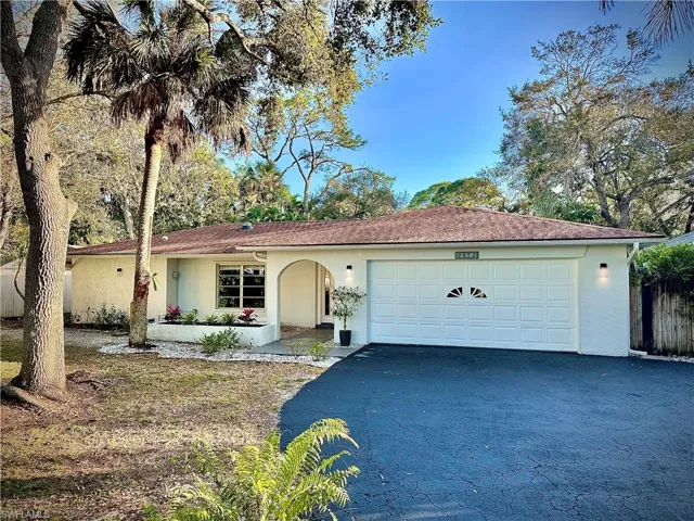 Concrete Block SFH w/ Garage