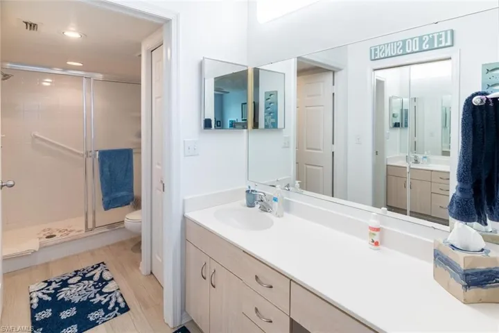 270 Naples Cove Dr 3506, Naples, Florida 34110