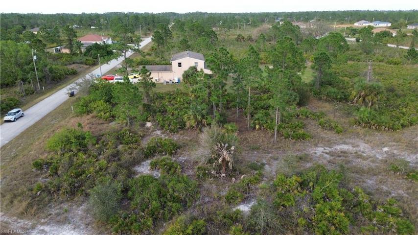 410 Leroy AVE, LEHIGH ACRES FL 33972