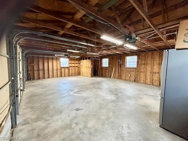 4 windows in detached garage