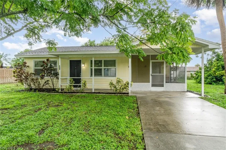 303  Dartmouth  AVE, Lehigh Acres, FL 33936