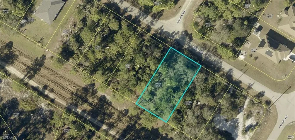 605 Loleta Ct, Lehigh Acres, Florida 33972
