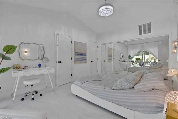 Primary Bedroom-downstairs