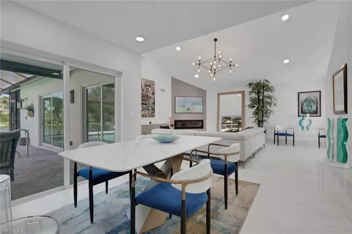 1148 Jardin Dr, Naples, Florida 34104