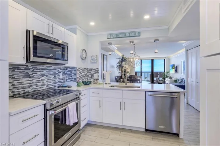 440 Seaview CT, Marco Island, FL 34145,224066214
