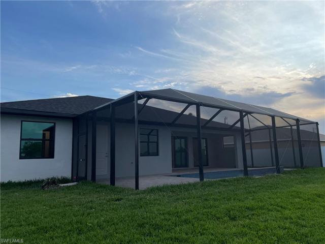 909 NE 11th TER, CAPE CORAL FL 33909