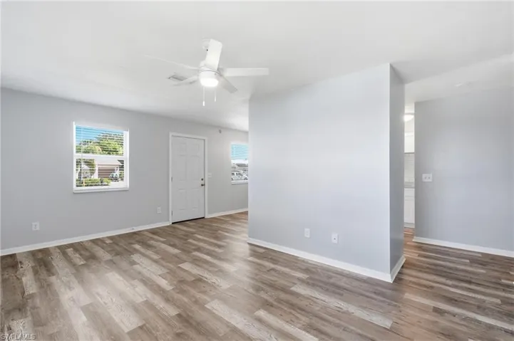 899 Ridgeway Dr, North Fort Myers, Florida 33903