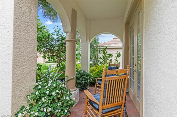 26351 Stonewall Ln, Bonita Springs, Florida 34135