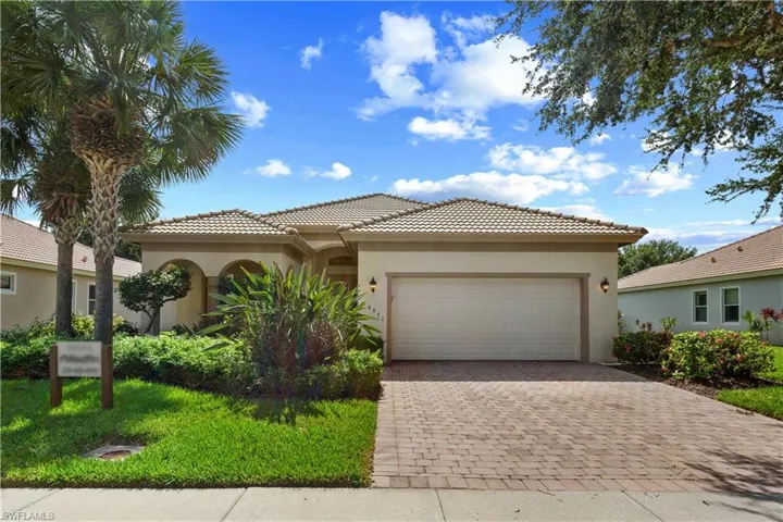 26351 Stonewall Ln, Bonita Springs, Florida 34135