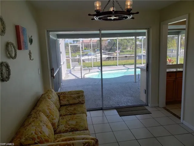 1305 Se 21st St, Cape Coral, Florida 33990