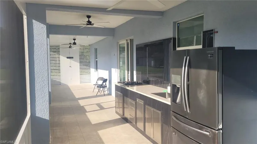 653 Foxchase Dr, Lehigh Acres, Florida 33974