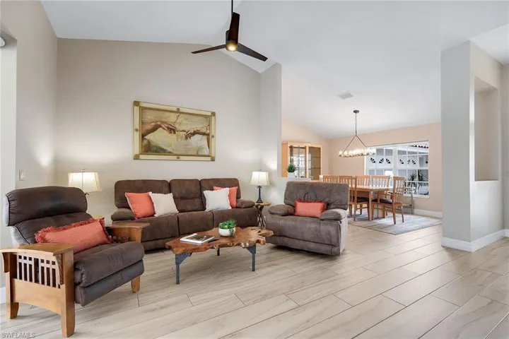 28820 Trenton Ct, Bonita Springs, Florida 34134