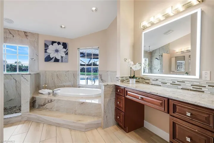 28820 Trenton Ct, Bonita Springs, Florida 34134