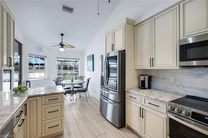 28820 Trenton Ct, Bonita Springs, Florida 34134