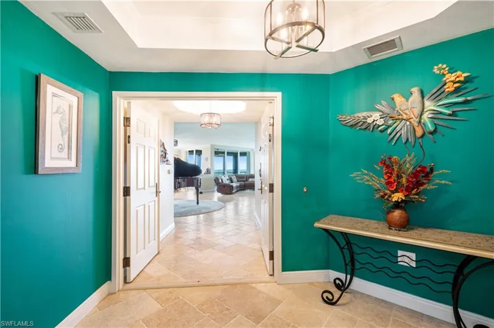 455  Cove Tower  DR, Naples, FL 34110