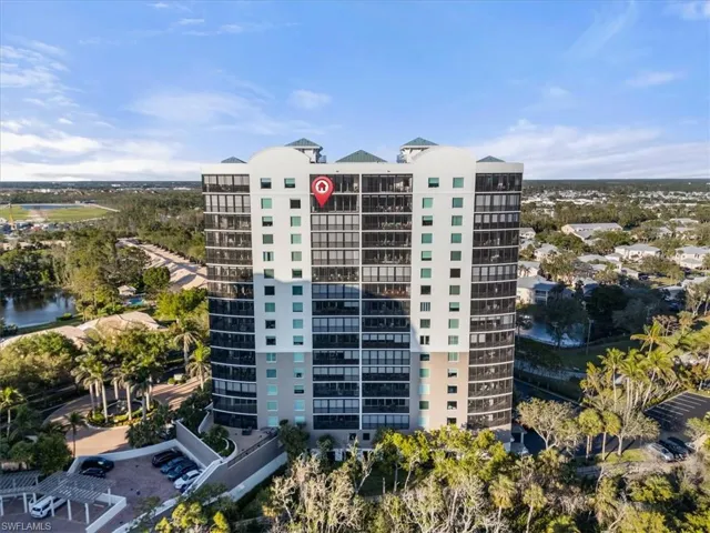 455  Cove Tower  DR, Naples, FL 34110