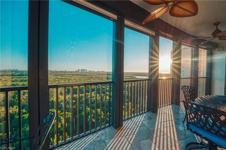 455  Cove Tower  DR, Naples, FL 34110
