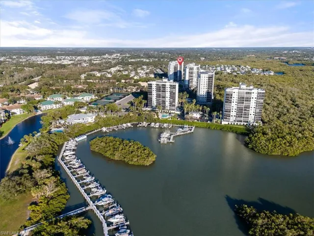455  Cove Tower  DR, Naples, FL 34110