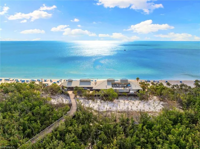 707 Buttonbush Ln, Naples, Florida 34108