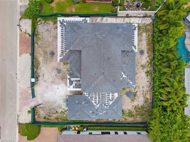 707 Buttonbush Ln, Naples, Florida 34108