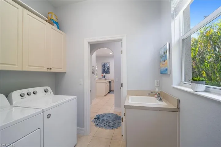 28281 L Burton Fletcher Ct, Bonita Springs, Florida 34135