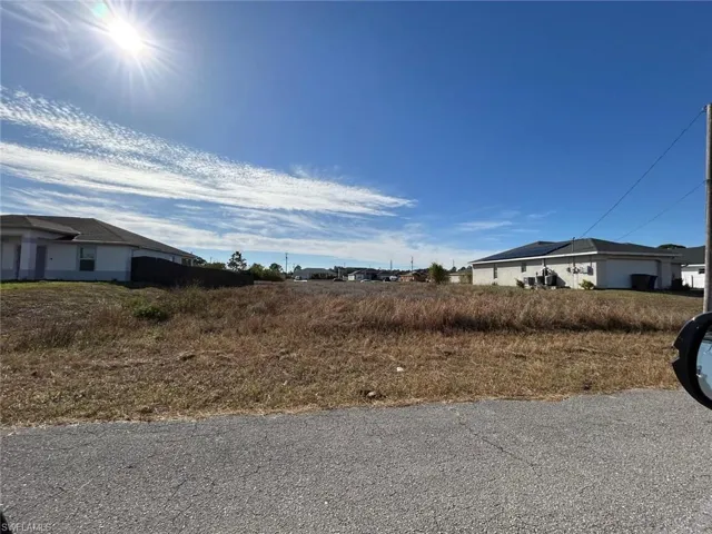 4105 34th St Sw, Lehigh Acres, Florida 33976