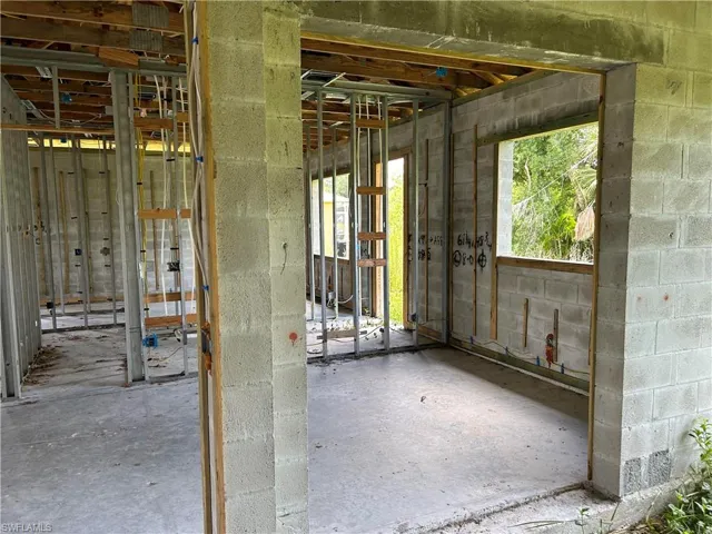Dining Room - 11' X 12'7"
