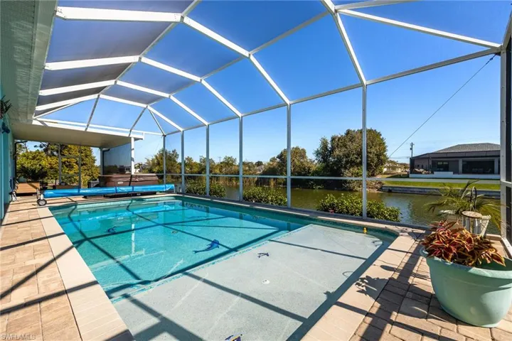 1309 Nw 3rd Pl, Cape Coral, Florida 33993